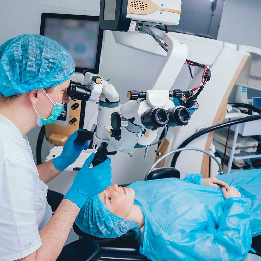 Cornea transplant doctors near me picture