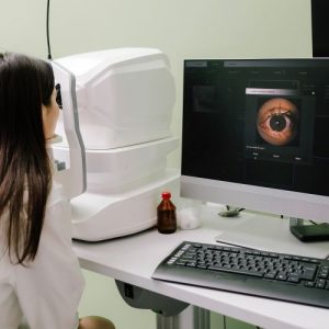 Retinal eye exam